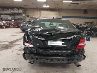 2014 Mercedes-Benz C-Class C 300 Sport with VIN WDDGF8AB0ER305650, listed as a IAAI auction lot 41175588 with 78,174 mi miles. Bid and sale history available at carsss.com. Image 15.