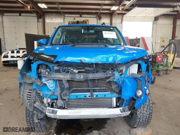 2019 Toyota 4Runner SR5 with VIN JTEBU5JR7K5645074, listed as a IAAI auction lot 41719821 with 116,514 mi miles. Bid and sale history available at carsss.com. Image 13.