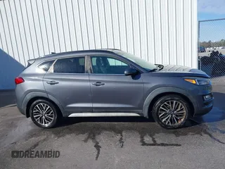 2019 Hyundai Tucson Ultimate with VIN KM8J3CAL5KU853538, listed as a IAAI auction lot 41752809 with 136,348 mi miles. Bid and sale history available at carsss.com. Image 13.