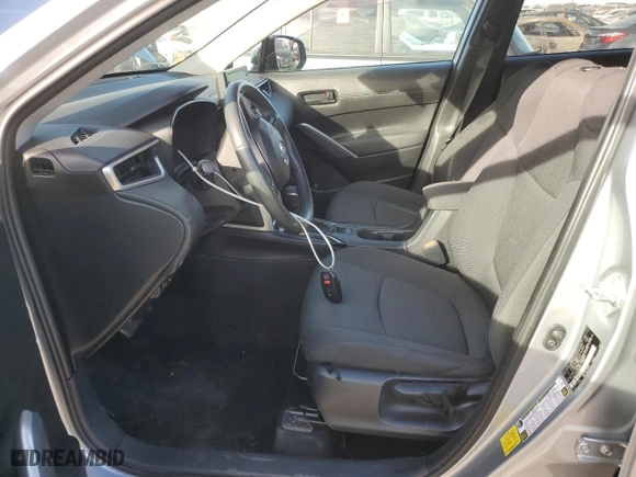 2022 Toyota Corolla Cross LE with VIN 7MUCAABG9NV042753, listed as a Copart auction lot 88469125 with 23,760 mi miles and Salvage Title. Bid and sale history available at carsss.com. Image 7.