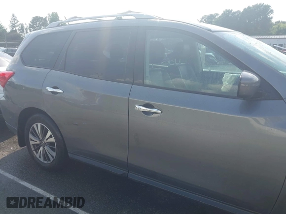 2017 Nissan Pathfinder S with VIN 5N1DR2MN6HC659747, listed as a IAAI auction lot 42275147 with 173,215 mi miles and . Bid and sale history available at DreamBid. Image 13.