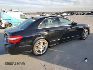 2010 Mercedes-Benz E 550 Luxury with VIN WDDHF7CB1AA124352, listed as a Copart auction lot 88605195 with 238,494 mi miles and Clean Title. Bid and sale history available at DreamBid. Image 3.