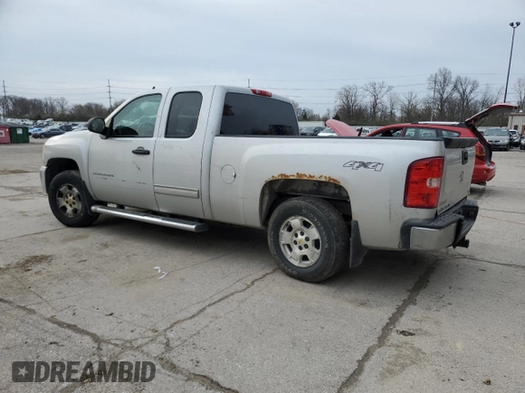 2010 Chevrolet Silverado 1500 LT with VIN 1GCSKSE39AZ155984, listed as a Copart auction lot 52940725 with Not Provided miles and Salvage Title. Bid and sale history available at DreamBid. Image 2.