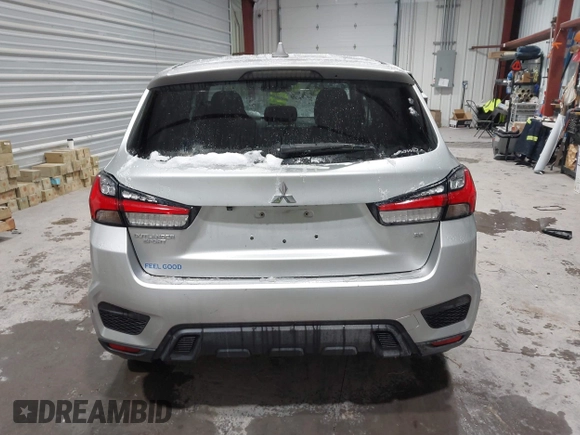 2020 Mitsubishi Outlander Sport ES 2.0 with VIN JA4AR3AU4LU009370, listed as a IAAI auction lot 41297132 with 102,178 mi miles. Bid and sale history available at carsss.com. Image 17.