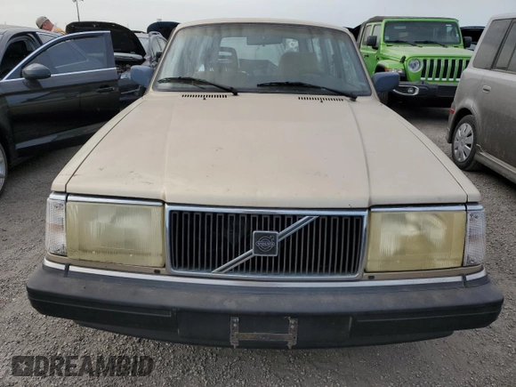 1993 Volvo 240 with VIN YV1AW8808P1945301, listed as a Copart auction lot 76269044 with 121,083 mi miles and Non repairable. Bid and sale history available at DreamBid. Image 5.