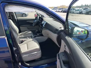 2016 Honda Pilot EX-L with VIN 5FNYF6H5XGB102213, listed as a IAAI auction lot 41861702 with 119,655 mi miles. Bid and sale history available at carsss.com. Image 5.