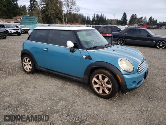 2008 MINI Hardtop with VIN WMWMF33538TT61691, listed as a Copart auction lot 52751995 with 47,790 mi miles and Clean Title. Bid and sale history available at DreamBid. Image 4.