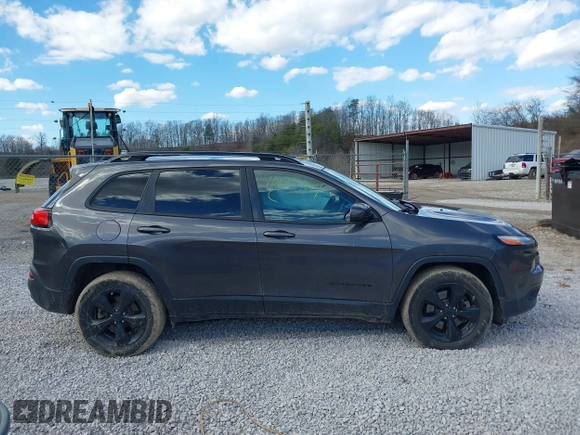 2018 Jeep Cherokee Latitude with VIN 1C4PJMCX1JD593518, listed as a IAAI auction lot 41623764 with 109,976 mi miles and . Bid and sale history available at DreamBid. Image 13.