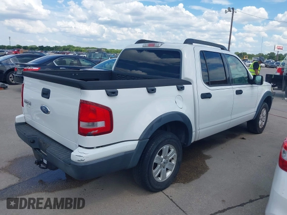 2007 Ford Explorer Sport Trac XLT z VIN 1FMEU31K07UB56341, wystawiony jako IAAI lot #42646998 z przebiegiem 132 347 mil mil oraz . Historia ofert i sprzedaży dostępna na DreamBid. Obrazek 4.