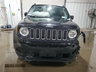 2018 Jeep Renegade Sport with VIN ZACCJBAB5JPJ41077, listed as a Copart auction lot 42986385 with 86,418 mi miles and Salvage title. Bid and sale history available at DreamBid. Image 5.