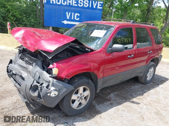 2007 Ford Escape XLS z VIN 1FMYU02Z07KA05549, wystawiony jako IAAI lot #42398878 z przebiegiem 180 243 mil mil oraz . Historia ofert i sprzedaży dostępna na DreamBid. Obrazek 6.