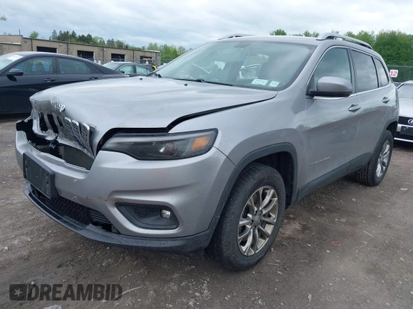 2019 Jeep Cherokee Latitude Plus z VIN 1C4PJMLB9KD287978, wystawiony jako IAAI lot #42228505 z przebiegiem 207 539 mil mil oraz . Historia ofert i sprzedaży dostępna na DreamBid. Obrazek 2.