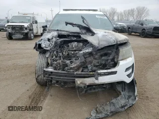 2016 Ford Utility Police Interceptor with VIN 1FM5K8AR4GGC14918, listed as a Copart auction lot 87609665 with 0 mi miles and Salvage Title. Bid and sale history available at carsss.com. Image 5.