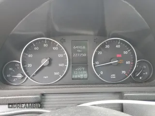 2005 Mercedes-Benz C 230 Kompressor с VIN WDBRF40J35F690593, выставлен на аукционе Copart как лот 56122435 с пробегом 227 250 миль миль и Списание • Salvage title. История ставок и продаж доступна на DreamBid. Изображение 9.