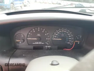 1998 Plymouth Voyager SE z VIN 2P4GP4530WR729663, wystawiony jako Copart lot #74953994 z przebiegiem Nie podano mil oraz Szkody całkowita. Historia ofert i sprzedaży dostępna na DreamBid. Obrazek 9.