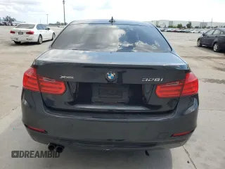 2015 BMW 3 Series 328i xDrive z VIN WBA3B5G54FNS12463, wystawiony jako Copart lot #55415725 z przebiegiem 133 747 mil mil oraz Szkoda całkowita • Salvage title. Historia ofert i sprzedaży dostępna na DreamBid. Obrazek 6.