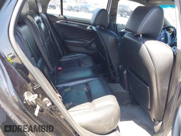 2004 Acura TL z VIN 19UUA66224A017880, wystawiony jako IAAI lot #42408799 z przebiegiem 241 047 mil mil oraz . Historia ofert i sprzedaży dostępna na DreamBid. Obrazek 8.