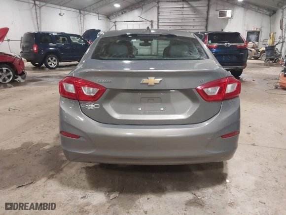 2017 Chevrolet Cruze LT with VIN 1G1BE5SM3H7239447, listed as a IAAI auction lot 41166890 with NaN miles. Bid and sale history available at carsss.com. Image 16.