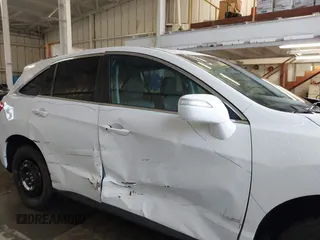 2018 Acura RDX w/Technology Pkg with VIN 5J8TB4H58JL018679, listed as a IAAI auction lot 41553964 with 65,648 mi miles. Bid and sale history available at carsss.com. Image 6.