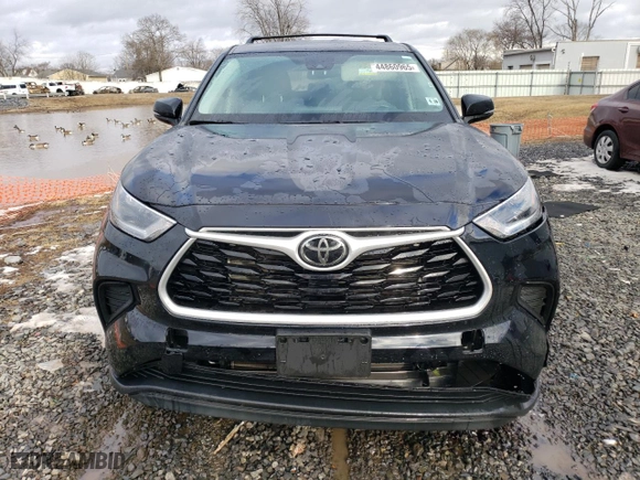 2021 Toyota Highlander L with VIN 5TDCZRBH7MS124411, listed as a Copart auction lot 44860965 with 47,504 mi miles and Salvage Title. Bid and sale history available at carsss.com. Image 5.