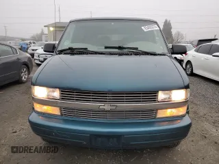 2000 Chevrolet Astro with VIN 1GNDM19W7YB213103, listed as a Copart auction lot 83493374 with 133,278 mi miles and Clean Title. Bid and sale history available at carsss.com. Image 5.