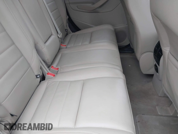 2014 Ford Escape SE with VIN 1FMCU0GX6EUE38280, listed as a IAAI auction lot 41867267 with 152,271 mi miles. Bid and sale history available at carsss.com. Image 8.