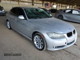 2011 BMW 3 Series 328i z VIN WBAPH7G52BNN07664, wystawiony jako Copart lot #53957575 z przebiegiem 118 371 mil mil oraz Szkoda całkowita • Salvage title. Historia ofert i sprzedaży dostępna na DreamBid. Obrazek 4.