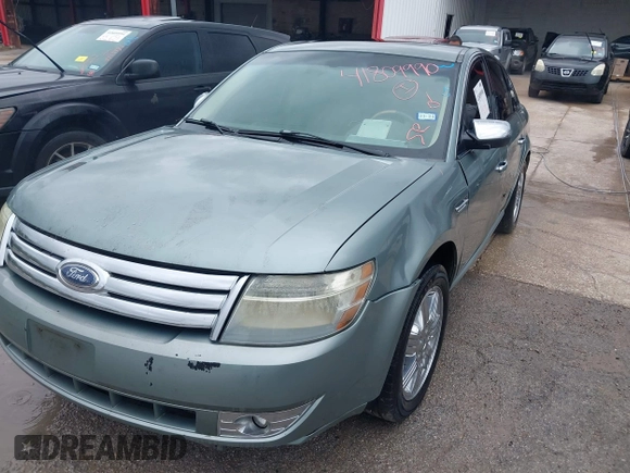2008 Ford Taurus Limited with VIN 1FAHP28W08G161766, listed as a IAAI auction lot 41809990 with 244,959 mi miles. Bid and sale history available at carsss.com. Image 2.