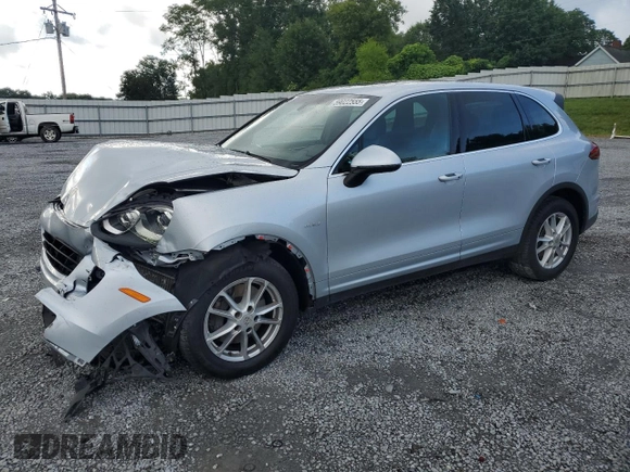 2015 Porsche Cayenne Diesel with VIN WP1AF2A2XFLA43278, listed as a Copart auction lot 59022555 with 151,469 mi miles and Salvage title. Bid and sale history available at DreamBid. Image 1.