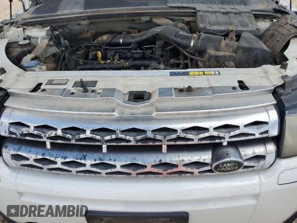 2014 Land Rover Range Rover Evoque Prestige Premium with VIN SALVV2BG0EH862956, listed as a Copart auction lot 69993334 with 223,901 mi miles and Clean Title. Bid and sale history available at carsss.com. Image 12.
