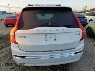 2023 Volvo XC90 Ultimate with VIN YV4062PA0P1926988, listed as a Copart auction lot 72169914 with 26,232 mi miles and Salvage Title. Bid and sale history available at carsss.com. Image 6.