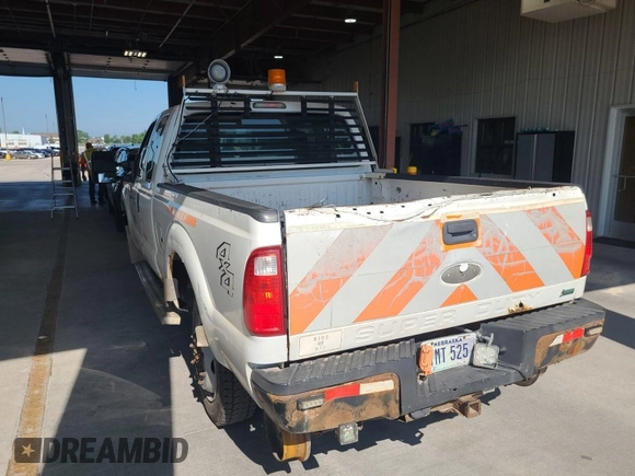 2011 Ford F-250 XL with VIN 1FT7X2B63BEC07690, listed as a IAAI auction lot 42827998 with 416,255 mi miles and . Bid and sale history available at DreamBid. Image 15.