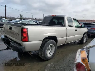 2006 Chevrolet Silverado 1500 Work Truck with VIN 1GCEC19X06Z285743, listed as a Copart auction lot 85202824 with 189,657 mi miles and Salvage Title. Bid and sale history available at carsss.com. Image 3.