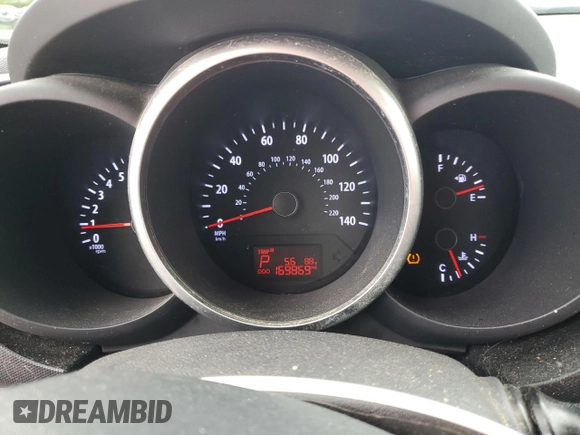 2013 Kia Soul + z VIN KNDJT2A66D7756763, wystawiony jako Copart lot #56769655 z przebiegiem 169 869 mil mil oraz Szkody całkowita. Historia ofert i sprzedaży dostępna na DreamBid. Obrazek 9.
