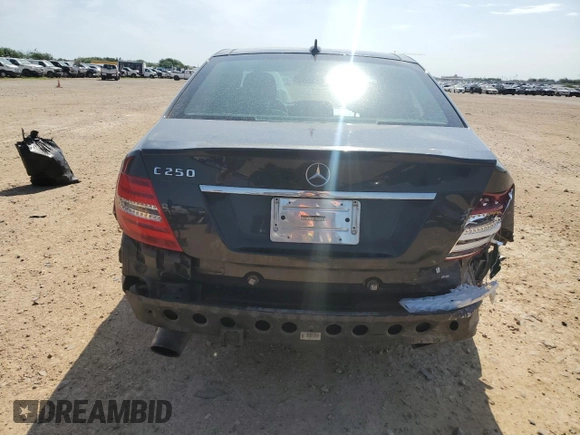 2014 Mercedes-Benz C 250 Sport z VIN WDDGF4HBXEA965367, wystawiony jako Copart lot #55700405 z przebiegiem 128 768 mil mil oraz Szkoda całkowita • Salvage title. Historia ofert i sprzedaży dostępna na DreamBid. Obrazek 6.
