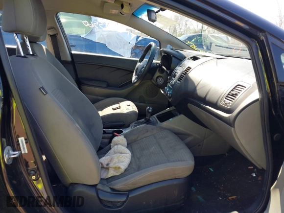 2014 Kia Forte LX with VIN KNAFX4A63E5230865, listed as a IAAI auction lot 41983560 with 103,275 mi miles and . Bid and sale history available at carsss.com. Image 5.