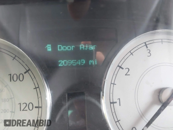 2006 Chrysler 300 Touring with VIN 2C3KA53G06H172162, listed as a IAAI auction lot 42005963 with 209,549 mi miles. Bid and sale history available at carsss.com. Image 7.