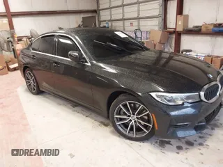 2019 BMW 3 Series 330i z VIN 3MW5R1J50K8B00066, wystawiony jako IAAI lot #41796915 z przebiegiem Nie podano mil oraz . Historia ofert i sprzedaży dostępna na DreamBid. Obrazek 1.