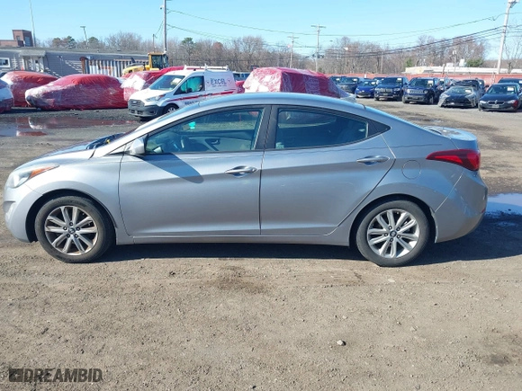2014 Hyundai Elantra SE with VIN KMHDH4AEXEU049424, listed as a IAAI auction lot 41858569 with 77,496 mi miles. Bid and sale history available at carsss.com. Image 14.