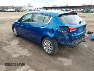 2015 Kia Forte 5-Door EX with VIN KNAFX5A85F5304442, listed as a IAAI auction lot 41886814 with 111,564 mi miles. Bid and sale history available at carsss.com. Image 3.