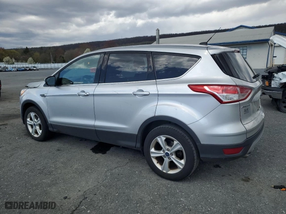 2016 Ford Escape SE with VIN 1FMCU9GX5GUB33778, listed as a Copart auction lot 52926825 with 121,282 mi miles and Salvage Title. Bid and sale history available at carsss.com. Image 2.
