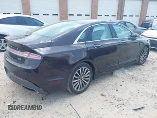 2020 Lincoln MKZ Standard with VIN 3LN6L5A95LR611380, listed as a IAAI auction lot 42578658 with 80,775 mi miles and . Bid and sale history available at DreamBid. Image 4.