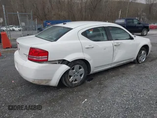 2010 Dodge Avenger SXT with VIN 1B3CC4FB5AN214640, listed as a IAAI auction lot 41731545 with 177,003 mi miles. Bid and sale history available at carsss.com. Image 4.