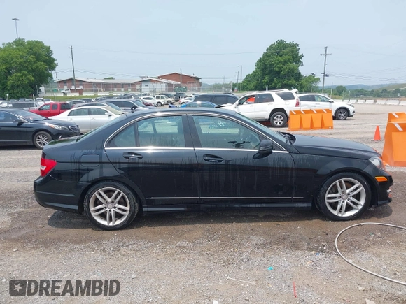 2013 Mercedes-Benz C 300 Sport with VIN WDDGF8AB9DA792571, listed as a IAAI auction lot 42455344 with 122,238 mi miles and . Bid and sale history available at DreamBid. Image 13.
