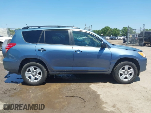 2011 Toyota RAV4 with VIN 2T3ZF4DV2BW085022, listed as a IAAI auction lot 42026068 with 1 mi miles. Bid and sale history available at carsss.com. Image 13.