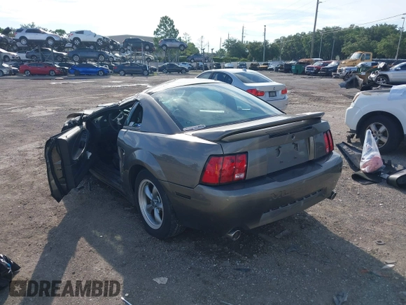 2004 Ford Mustang Standard z VIN 1FAFP40684F194867, wystawiony jako IAAI lot #39963442 z przebiegiem Nie podano mil oraz . Historia ofert i sprzedaży dostępna na DreamBid. Obrazek 3.