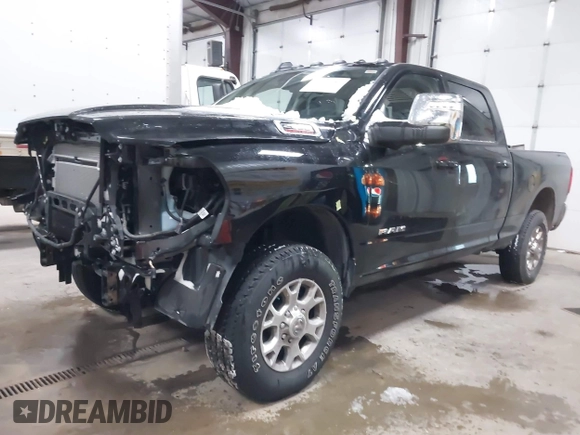 2024 Ram 2500 Laramie z VIN 3C6UR5FJ9RG134865, wystawiony jako IAAI lot #41299082 z przebiegiem 8 236 mil mil oraz . Historia ofert i sprzedaży dostępna na DreamBid. Obrazek 18.