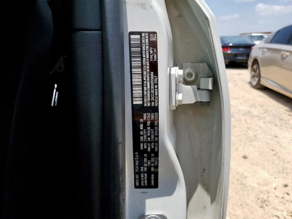 2017 Jeep Renegade Trailhawk z VIN ZACCJBCB5HPE59954, wystawiony jako Copart lot #58703705 z przebiegiem 155 407 mil mil oraz Szkoda całkowita • Salvage title. Historia ofert i sprzedaży dostępna na DreamBid. Obrazek 13.