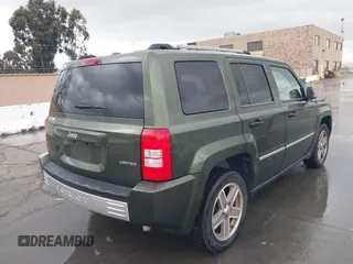 2008 Jeep Patriot Limited with VIN 1J8FT48W28D522403, listed as a IAAI auction lot 41778174 with 144,683 mi miles and . Bid and sale history available at DreamBid. Image 4.