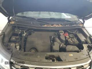 2017 Ford Explorer XLT с VIN 1FM5K8D83HGC75858, выставлен на аукционе Copart как лот 60370635 с пробегом 142 487 миль миль и На запчасти • Non repairable. История ставок и продаж доступна на DreamBid. Изображение 12.